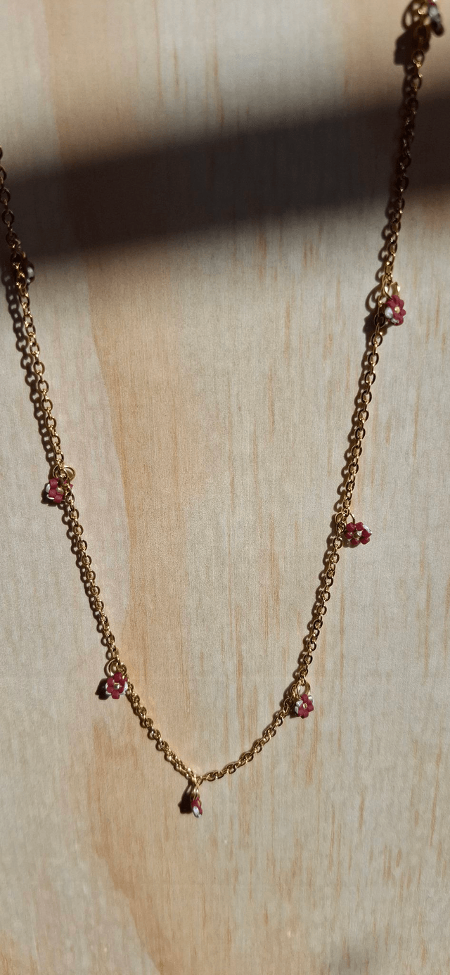 Collier pivoine